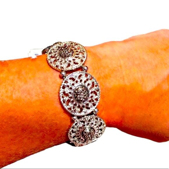 Silver Filigree Medallion Discs Rhodium Stone Slip On Bangle Bracelet NEW - Picture 1 of 4
